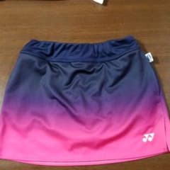 YONEX　スコート　Mサイズのサムネイル