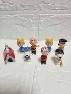 【PEANUTS】スヌーピーと仲間たち フィギュア 8体セットのサムネイル