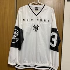 majestic athletic ニューヨーク ヤンキース トレーナーのサムネイル