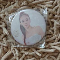 安室奈美恵 缶マグネットのサムネイル