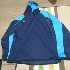 テニスウェアーのサムネイル