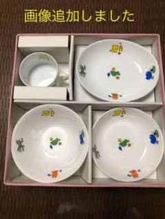 子供用の食器セット　新品（開封済み）のサムネイル