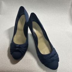 velikoko パンプス ネイビー リボンのサムネイル
