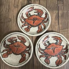 美濃焼　佐藤和次さん　蟹の絵皿 3枚セット 絵皿3枚組 美濃焼 小物入れ カニ 作家 所貞治さん 陶器 - メルカリ