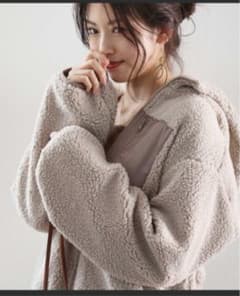 大人気♡ボアブルゾンジャケットのサムネイル