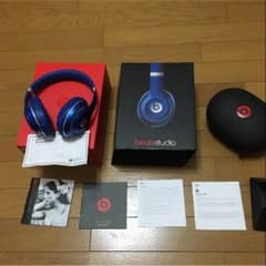 値下げ！beats studio v2 青のサムネイル