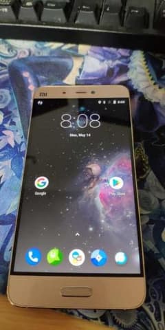 Xiaomi mi5 32GB ゴールドのサムネイル