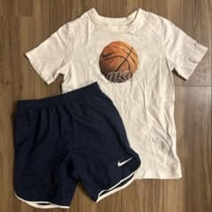 NIKE バスケットボールTシャツ Mサイズとショーツセットのサムネイル