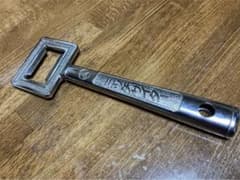 昭和レトロ　三ツ矢サイダー（アサヒビール）　巨大栓抜き　Part 2のサムネイル