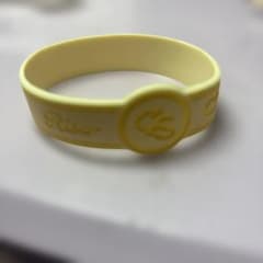 古澤里紗　ラバーバンドのサムネイル