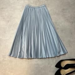 【美品】LEILIAN レリアン 現行 洗えるアコーディオンプリーツスカートのサムネイル