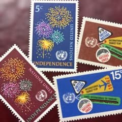 79557セール現品限 外国切手 国連発行花火他2種揃x2 - メルカリ