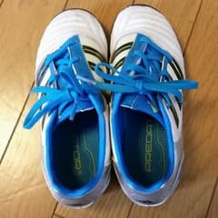 専用です。adidasトレーニングシューズ２０のサムネイル