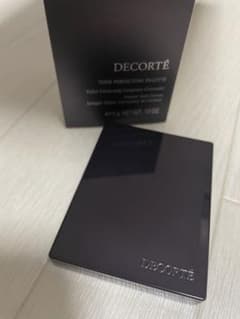 コスメデコルテ COSME DECORTE トーンパーフェクティングパレットのサムネイル
