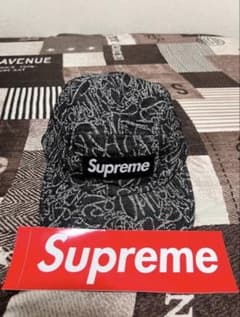 Supremeキャップ　グラフィックプリントのサムネイル