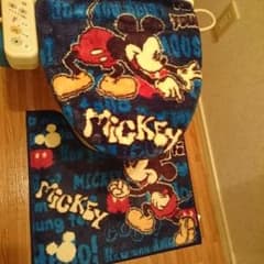 トイレマットのサムネイル