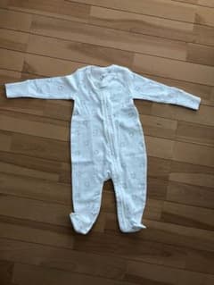 « jiwao様専用»babyGAP足付きロンパースのサムネイル