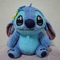 スティッチ ぬいぐるみ 花飾り付き【新品・未使用】のサムネイル