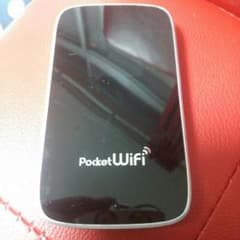 PocketWifi ＧＬ０１Ｐ　EMOBILE GL01P ルーターのサムネイル