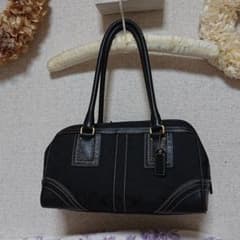 COACHのトートバッグのサムネイル
