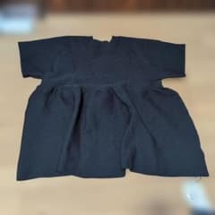 【期間限定！】vin 半袖 黒 トップス タグ付きのサムネイル