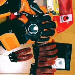 uhlsport キーパーグローブ 8号のサムネイル
