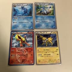 ポケカ　イーブイ進化系 4枚セット まとめ売り　ブースター　シャワーズ　ブイズのサムネイル