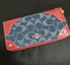 【値下げ】コーチ　長財布のサムネイル
