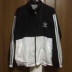 adidasoriginals ナイロンジャケットのサムネイル