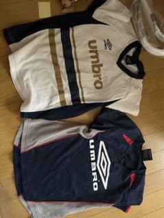 UMBRO サッカーシャツ 2枚セット120センチのサムネイル