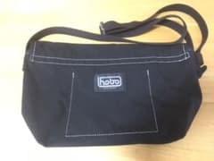 hobo ナイロン ショルダーバッグ 黒のサムネイル
