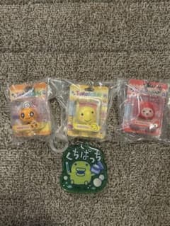 n*k様 ガチャガチャ、キーホルダーたまごっちのサムネイル