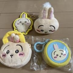 ちいかわ　うさぎ　ぬいぐるみ　キーホルダー　ポーチ　4点セット