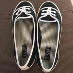《格安》スニーカーのサムネイル