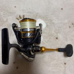 Daiwa REVROS LT 2500S H スピニングリール 本体のサムネイル