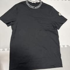 流*川様 MONCLER ロゴネック Tシャツ ブラックのサムネイル