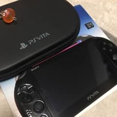 PSvita 2000 ブラック×ピンク＋16Gメモリ＋オマケソフト7つのサムネイル