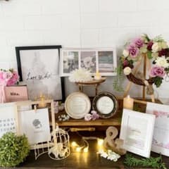 結婚式ウェルカムスペース　壁掛けアンティークフラワーリース付き　グリーン観葉植物 結婚式ウェルカムスペース 壁掛けアンティークフラワーリース