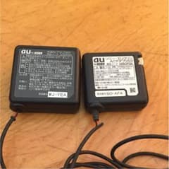 au ガラケー充電器セットのサムネイル