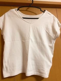 Tシャツ カットソー トップス【値下げ中】のサムネイル