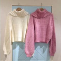 エアスパンオフタートルニット カスタネのサムネイル