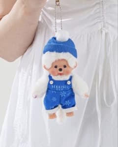 日本未売品」雪肌精 SEKKISEI ×モンチッチ キーホルダー 青 - メルカリ