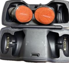 BOSE ワイヤレスイヤホン ハンズフリー オレンジ 現状渡‼️ - メルカリ