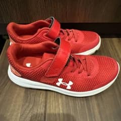 UNDER ARMOUR キッズ スニーカー レッド 19cmのサムネイル