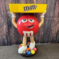 m&m's エムアンドエムズ ディスプレイ キャスター付き m&m's エムアンドエムズ ディスプレイ キャスター付き - メルカリ