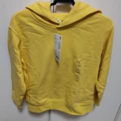 ユニクロキッズパーカーのサムネイル