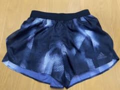 adidas アディダス ショートパンツのサムネイル