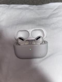 Apple AirPods Pro 第1世代 動作確認済み 右耳ノイズありのサムネイル