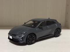1/30 トヨタ クラウンスポーツ カラーサンプル アッシュ - メルカリ