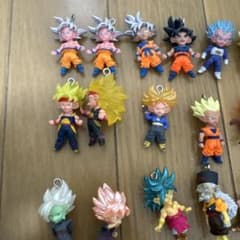 ドラゴンボール ミニフィギュア ストラップ 大量セットのサムネイル